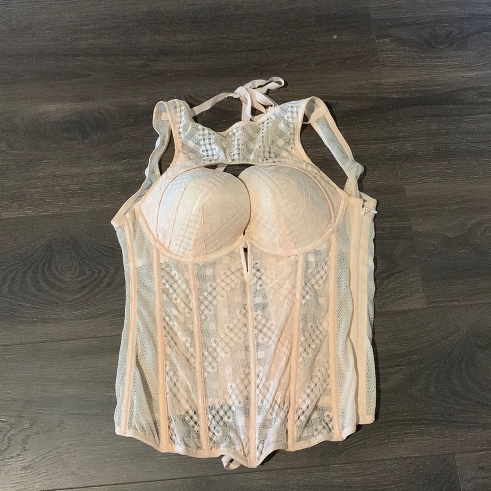 Blush lace up corset